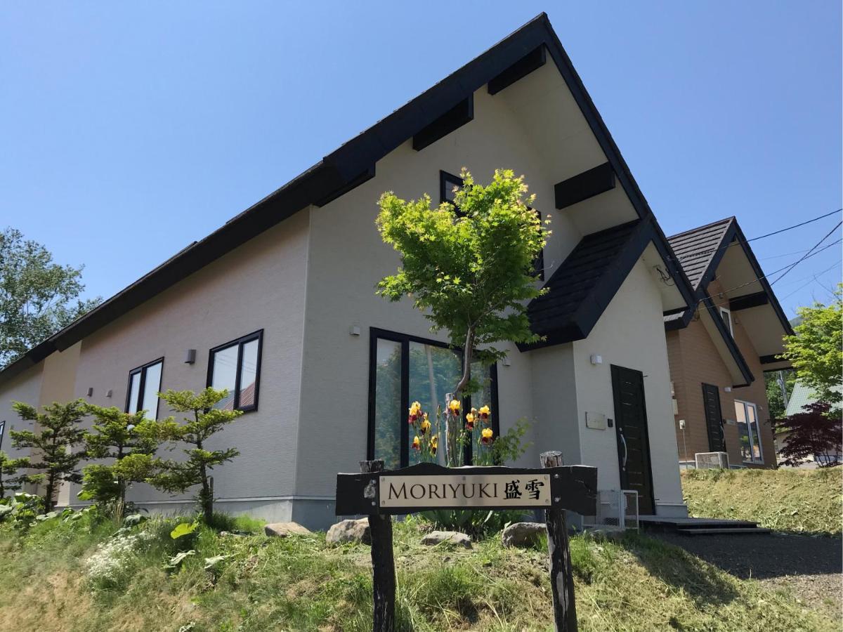 Moriyuki Villa NakaNakafurano Buitenkant foto